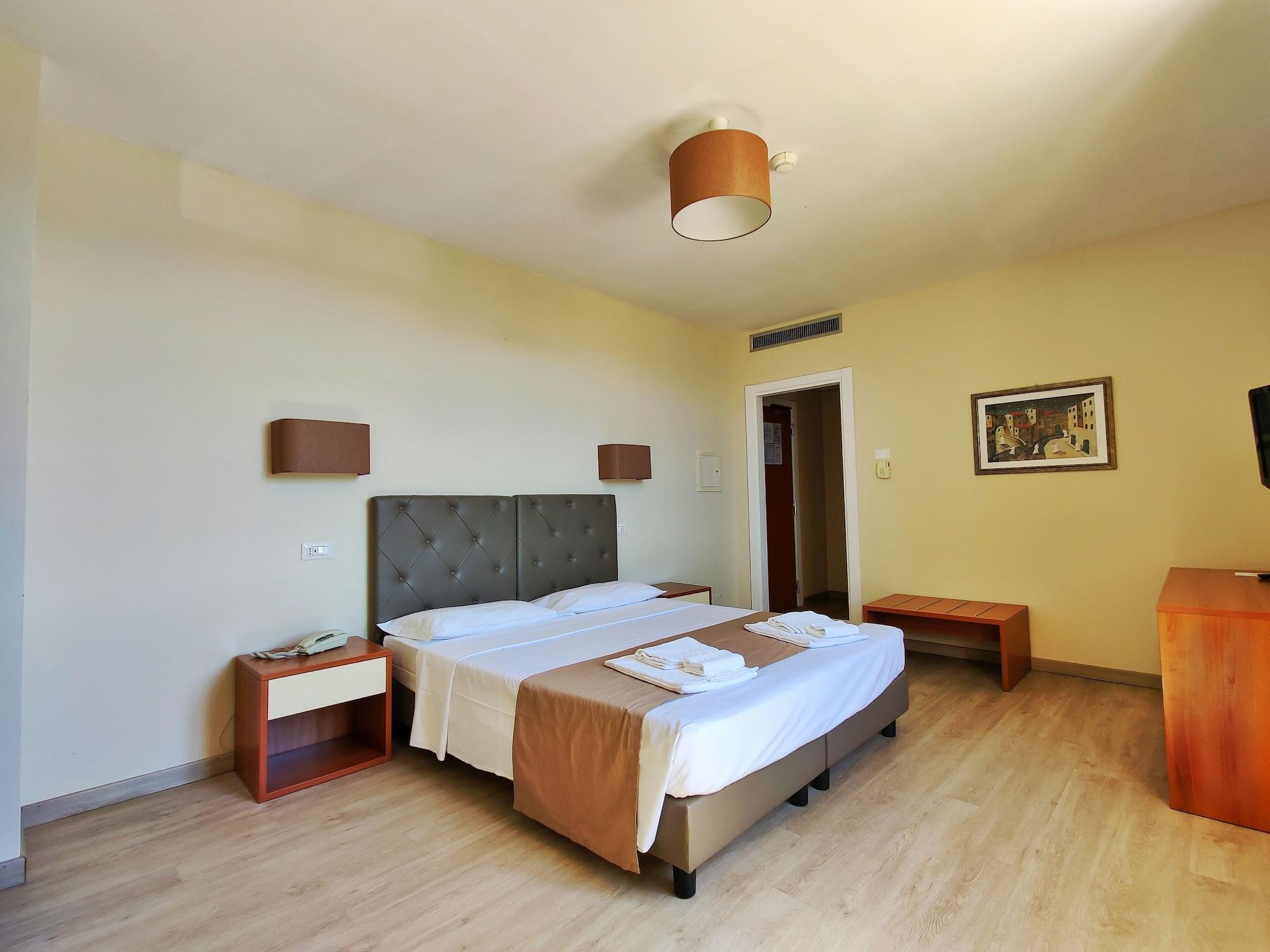 Toscana Hotel 4*
